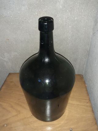Damajuana antigua  5L de color verde oscuro, ver
