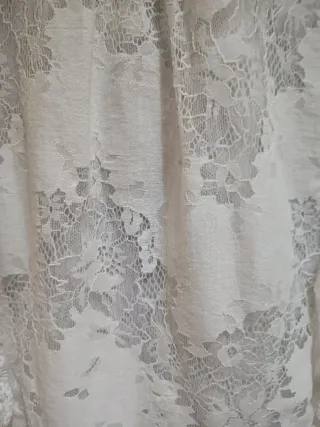 Blusa blanca encaje volantes