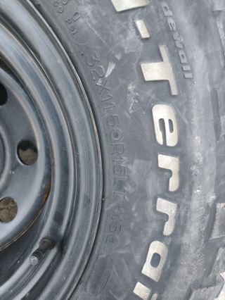 4 Ruedas 4x4 BFGoodrich Mud-Terrain T/A

