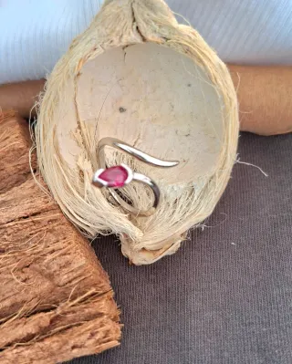 Anillo Plata Ley Ajustable Piedra rosa.