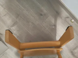 Trona Stokke madera