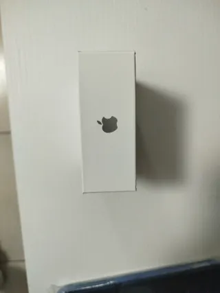 Airpods 4 Apple ( senza cancellazione del rumore)