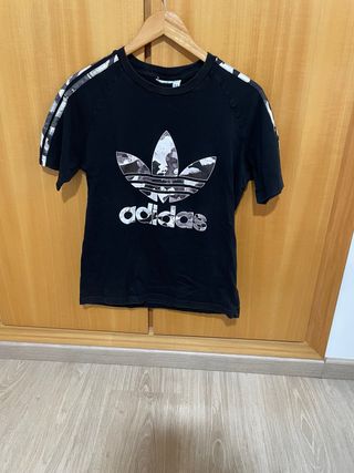 Camiseta Adidas Estampada Talla XS