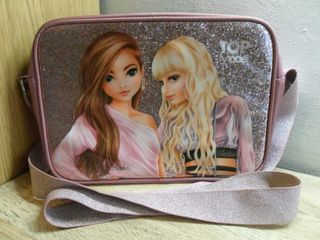 BOLSO NUEVO TOP MODEL POR 10 EUROS