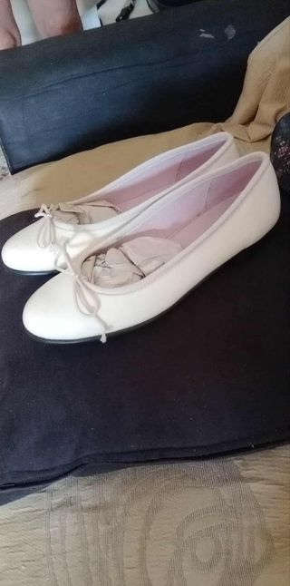 Bailarinas Talla 35 (2 pares) Las blancas nuevas