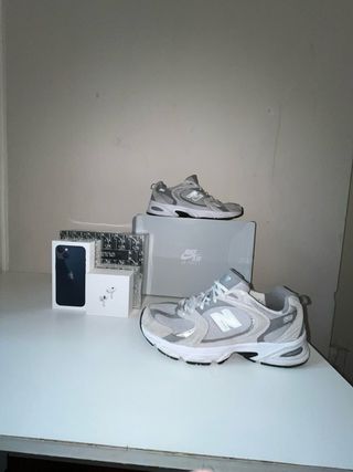New Balance 530 Gris/Blanco
