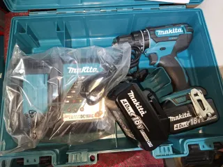 Taladro Makita DHP482RME 18V 62Nm