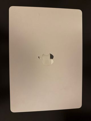MacBook Air Plata 2024