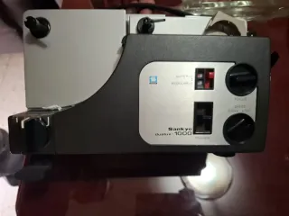 Proyector Super 8 Sankyo Dualux 1000