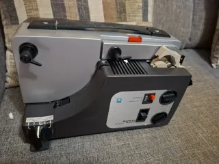 Proyector Super 8 Sankyo Dualux 1000