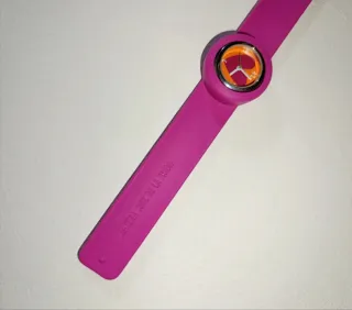 Reloj juvenil colorido de Agatha Ruiz de la Prada.