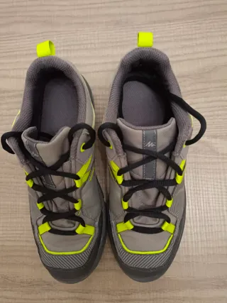 Zapatillas montaña niño talla 35