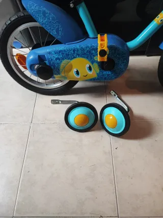 Bicicleta infantil B'Twin azul