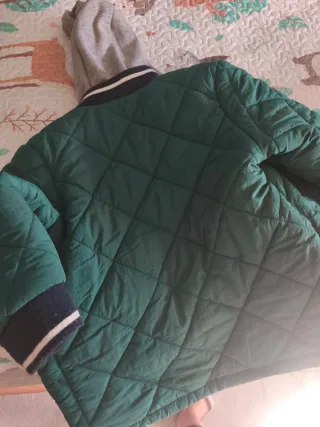 Chaqueta niño verde con capucha