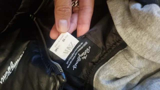 Cazadora Zara Rolling Stones Talla 10