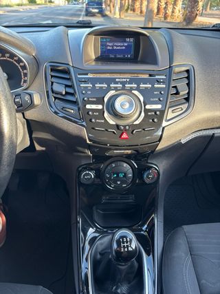 Ford Fiesta Titanium 1.6 TDCi 95 CV (2013)