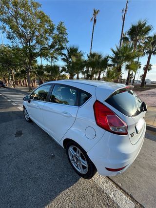 Ford Fiesta Titanium 1.6 TDCi 95 CV (2013)