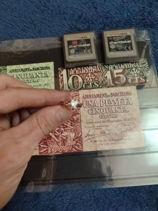 Lote:Anillo Pandora, 2 juegos 3DS, lote 4 billetes