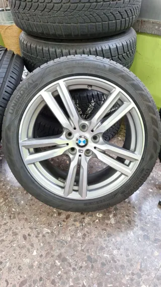 Llantas BMW 18" con neumáticos nuevos