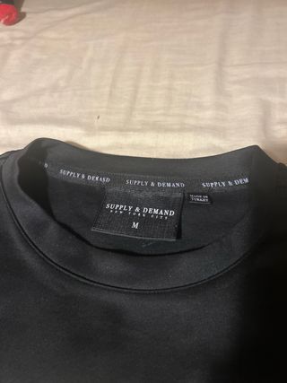 Camiseta Supply & Demand Negra Talla M
