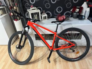 Bicicleta de Montaña Rockrider Roja