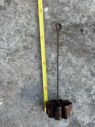 Molde antiguo repostería flores metal