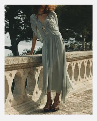Vestido drapeado largo
