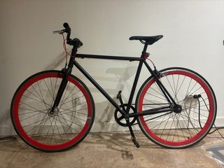 Bici Fixie Negra Ruedas Rojas