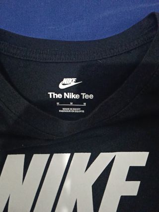 Camiseta Nike Negra