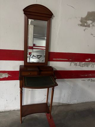 Entradita de madera con espejo y cajón NEGOCIABLE