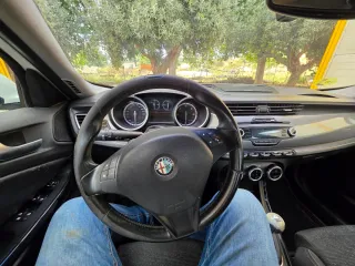 Alfa Romeo Giulietta 2011