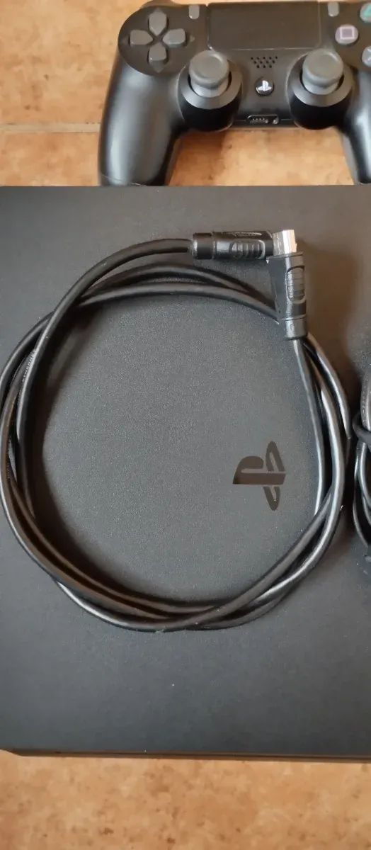 PS4 Slim Sony Negra