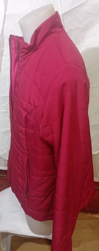 Chaqueta Anorak Roja Decathlon