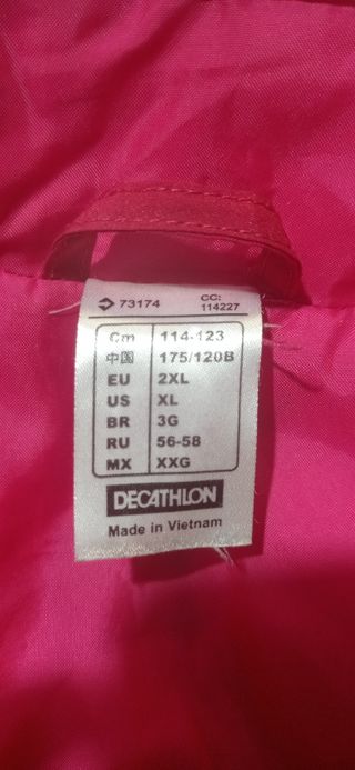 Chaqueta Anorak Roja Decathlon