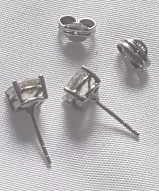 Pendientes oro blanco circonita/cristal.Precioso.