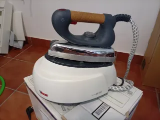 Centro de planchado sin vapor