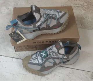 Zapatillas Nike ACG Beige/Gris