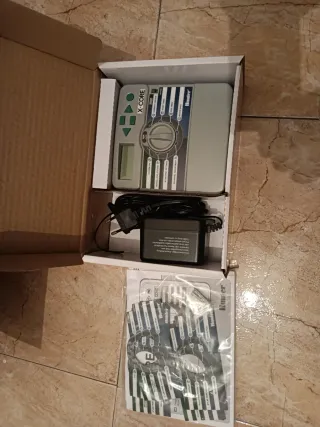 Programador Riego Hunter X-Core + Electroválvula