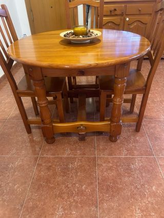 Comedor de pino