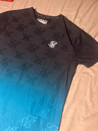 Camiseta SikSilk degradado azul verde