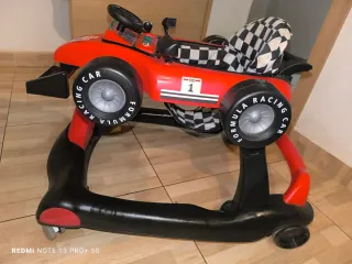 Tacatá Coche de Carreras Rojo