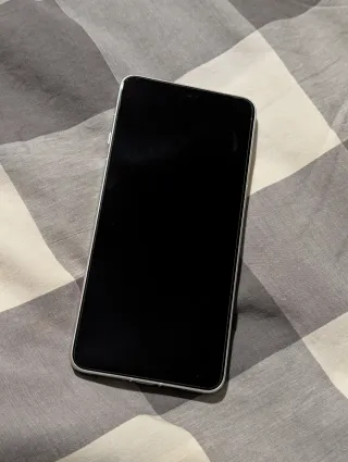 Oppo Find X8 Ultra da 512 GB bianco con Google Play