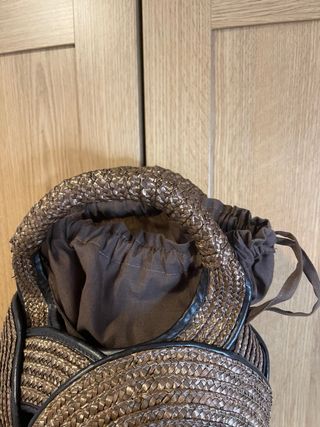 Bolso de rafia trenzada