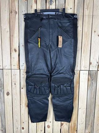 PANTALON T-2XL DE CUERO PARA MOTO GARIBALDI 2