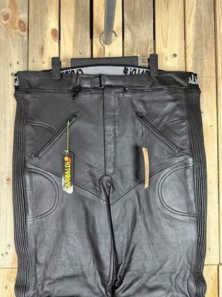 PANTALON T-2XL DE CUERO PARA MOTO GARIBALDI 2