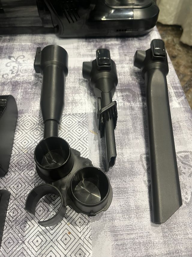 Aspirapolvere ciclonico ricaricabile