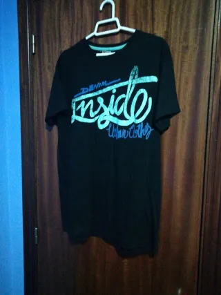 Camiseta Inside Talla M Negra