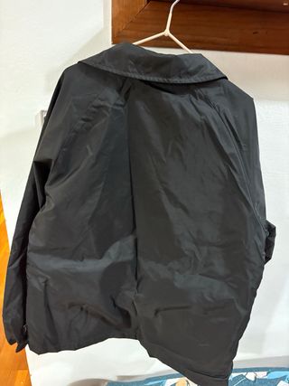 Chaqueta Vans impermeable niño negra talla M