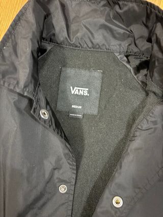 Chaqueta Vans impermeable niño negra talla M