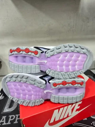 Zapatillas Nike W AIR MAX DN PRM Gris/Blanco.
